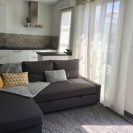 Julie'S Homes Disneyland Серри Экстерьер фото